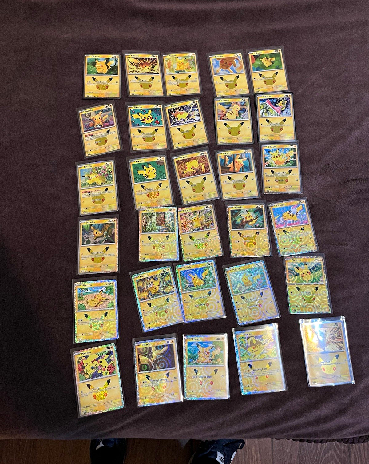 Pokémon 30th celebration pikachu 1-30 + top loader + acrylic booster bundle case