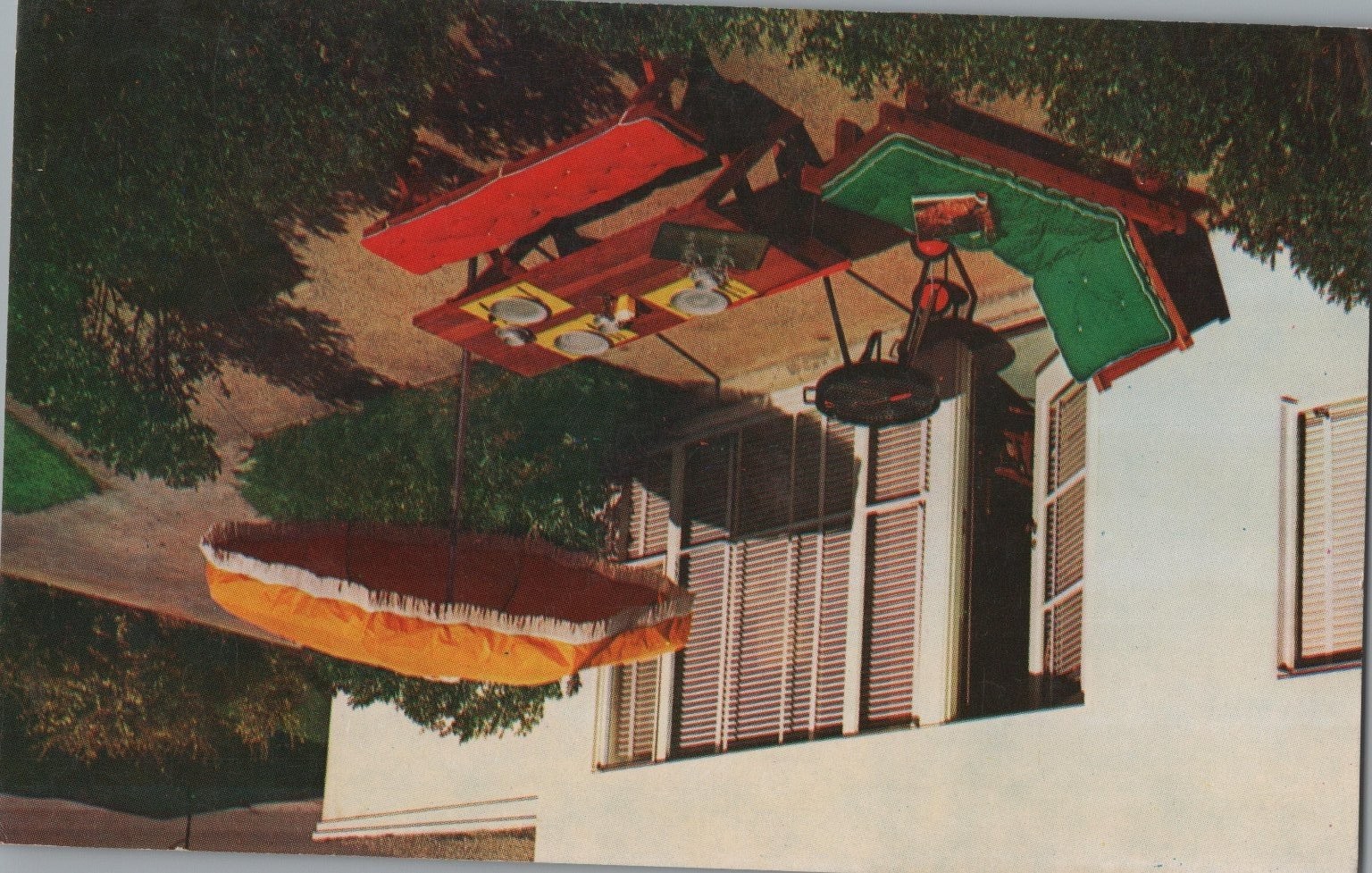 Mike Roberts Hillsdale Garden Apartments Postcard San Mateo CA SC2245 Vintage
