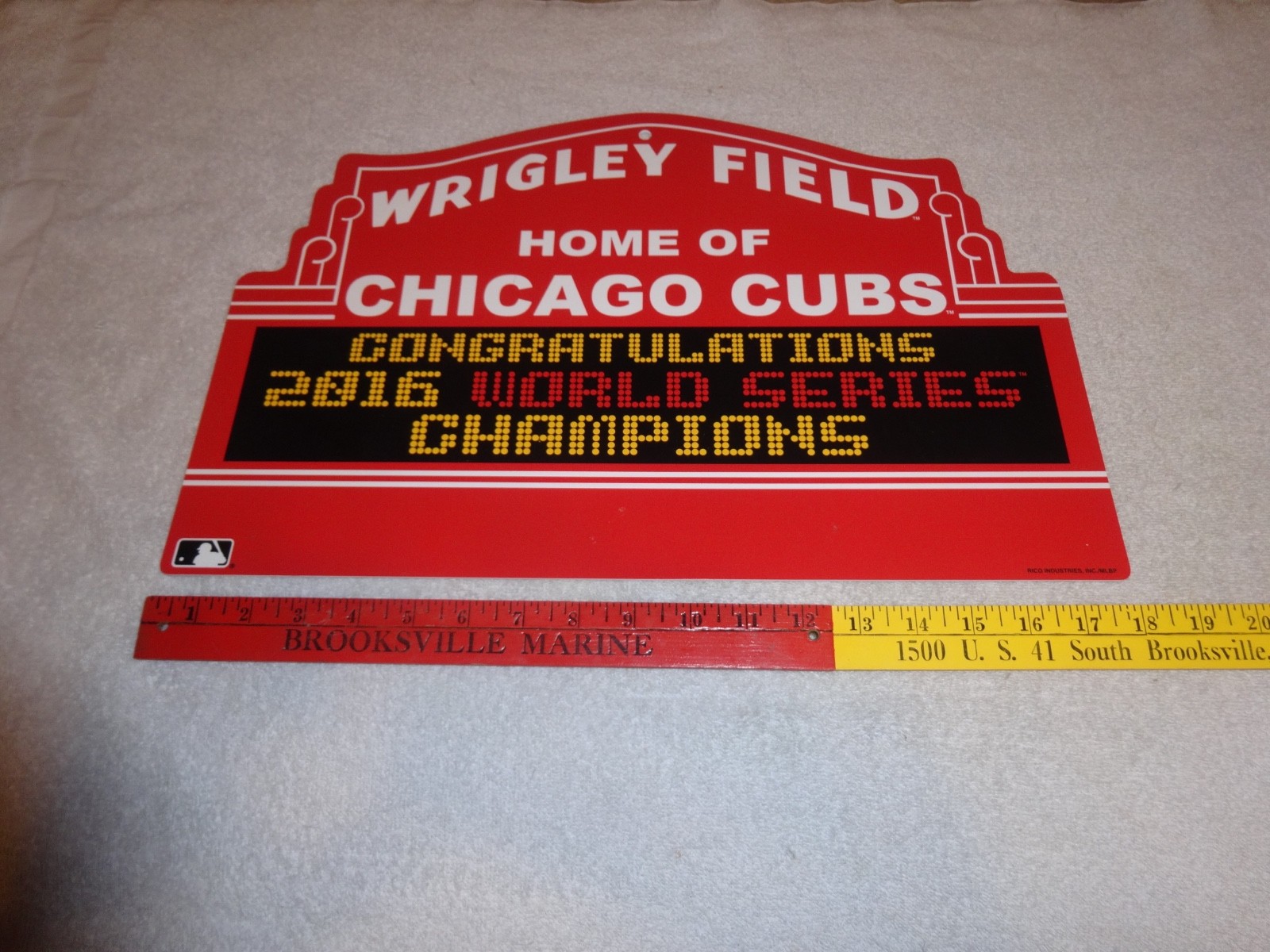 VINTAGE 2016 CHICAGO CUBS WORLD SERIES BASEBALL CHAMPIONS WRIGLEY FIELD 18\