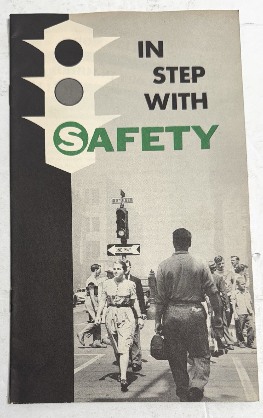 Vintage 1959 General Motors Safety Brochure \
