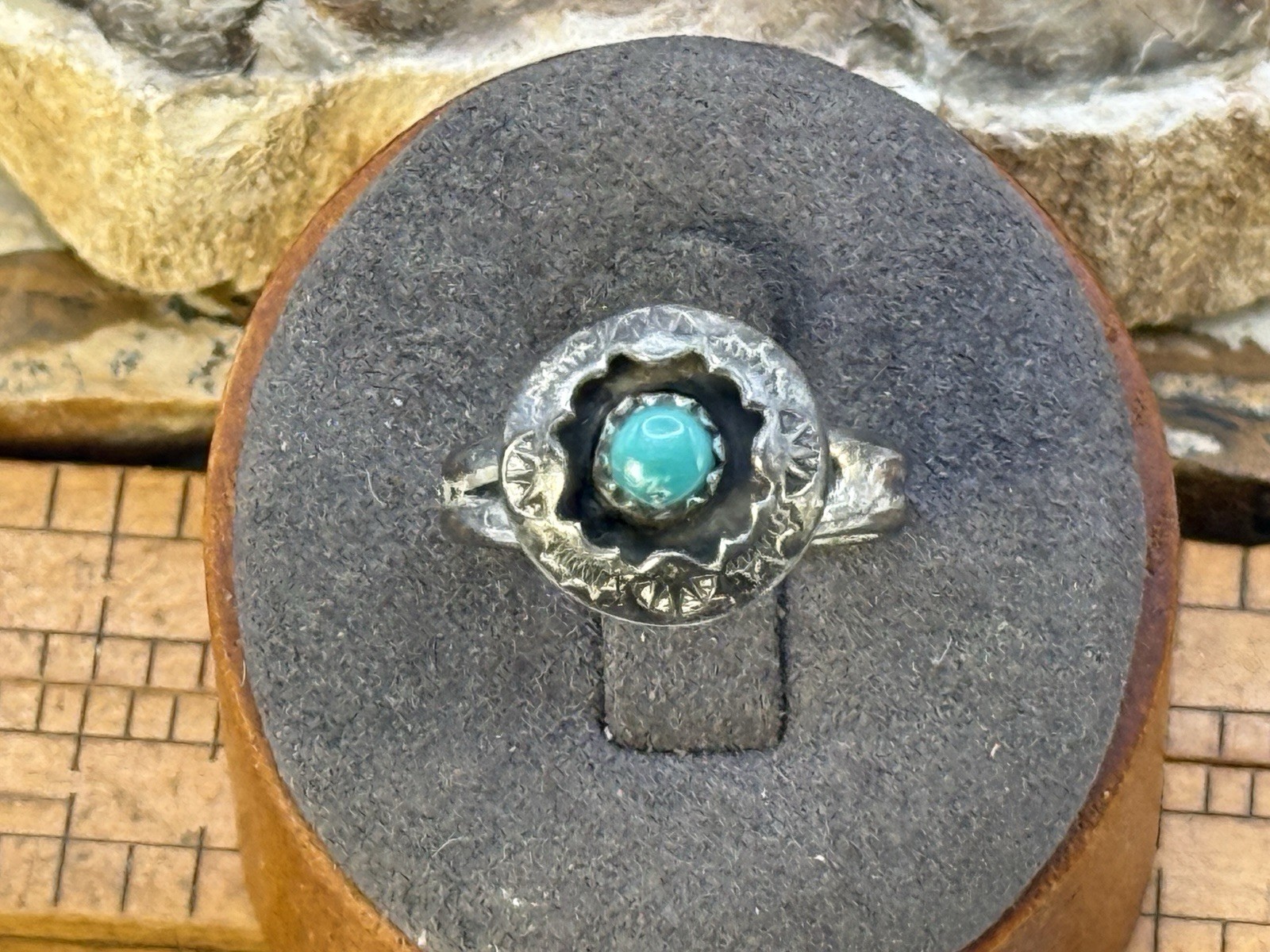Vintage Native Navajo Sterling Stamped Shadowbox Concho Ring Sz 7--2307.26