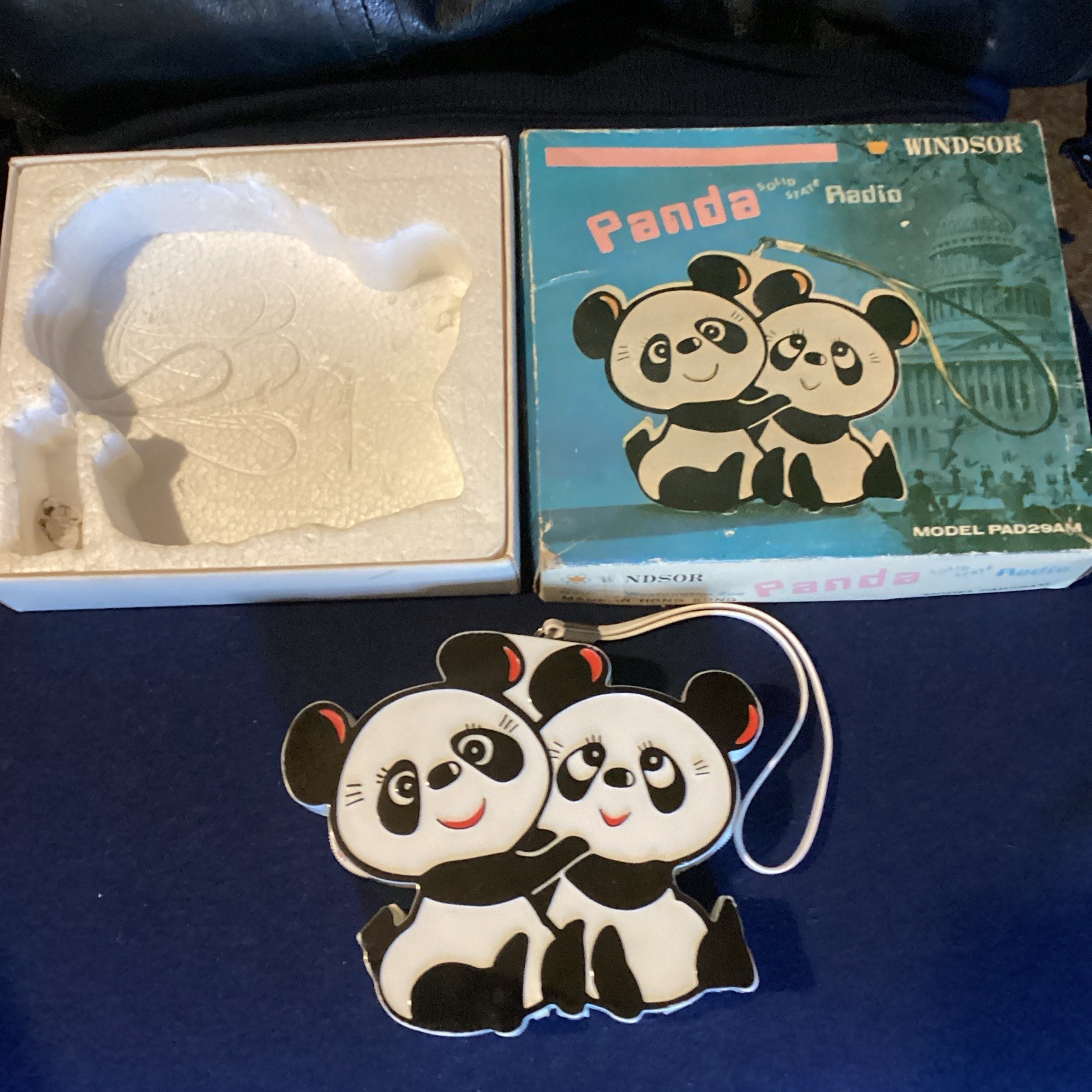 Windsor Panda Solid State Transistor Radio PAD2SAM White Design w/ Box HK