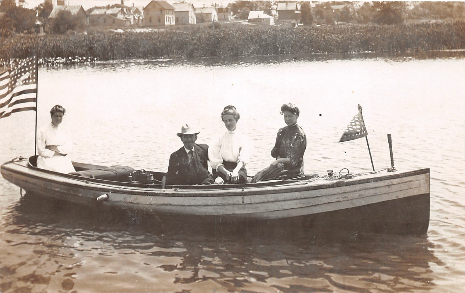 H60/ Ship RPPC Postcard Patriotic Boat Family Outing c1910 Flags   123