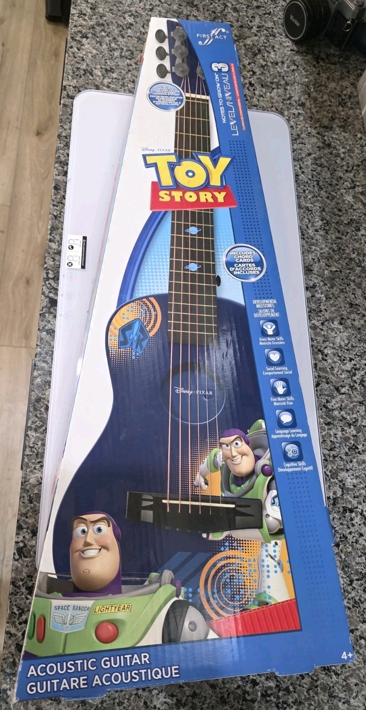 Disney Pixar Toy Story First Act TS705 Buzz Lightyear Acoustic Guitar Box HTF