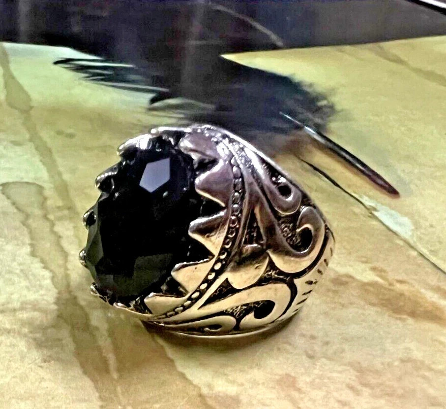 $$$ MOST POWER QUEEN SUCCUBUS RING VERY RARE $$$