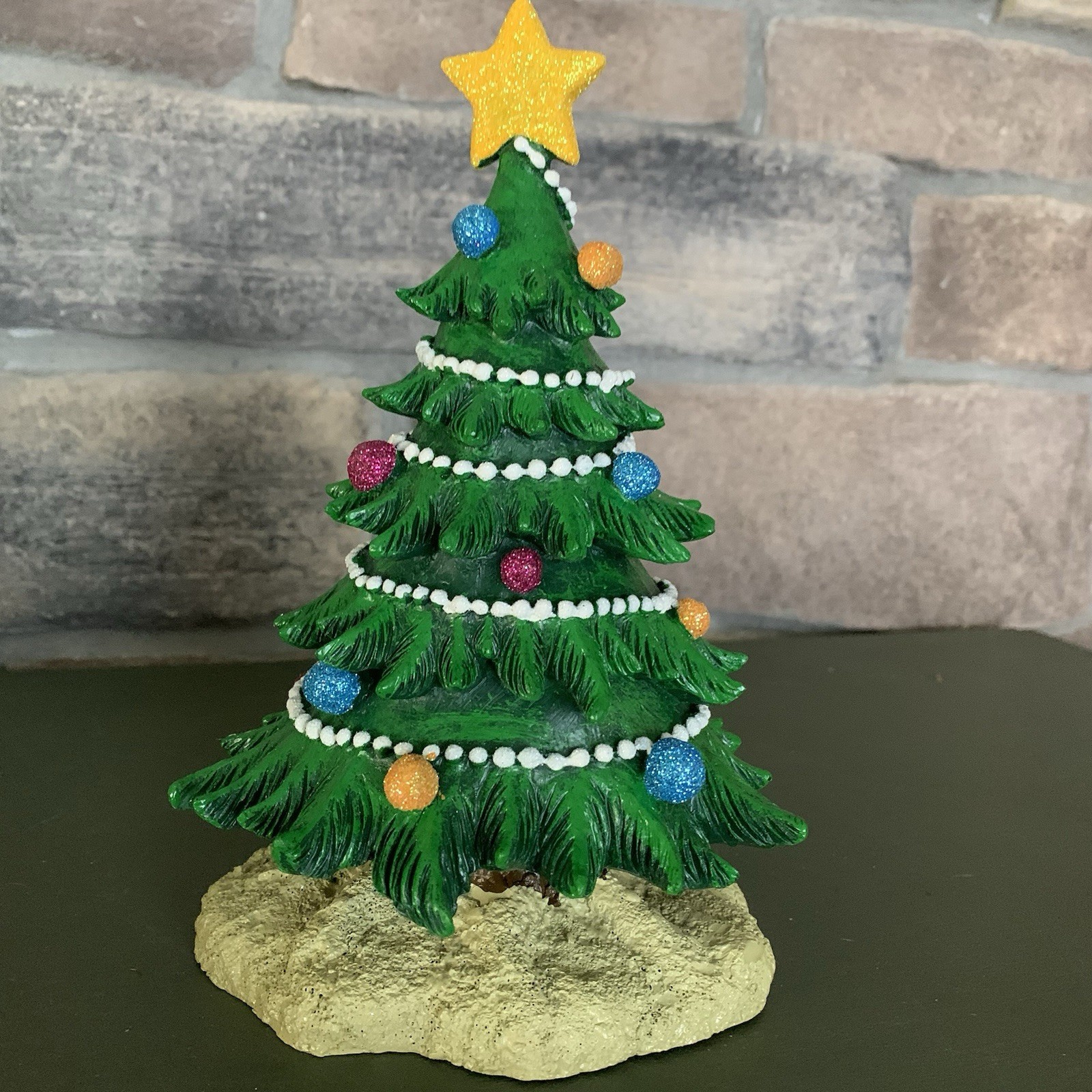 9” Plastic Christmas Tree Figure