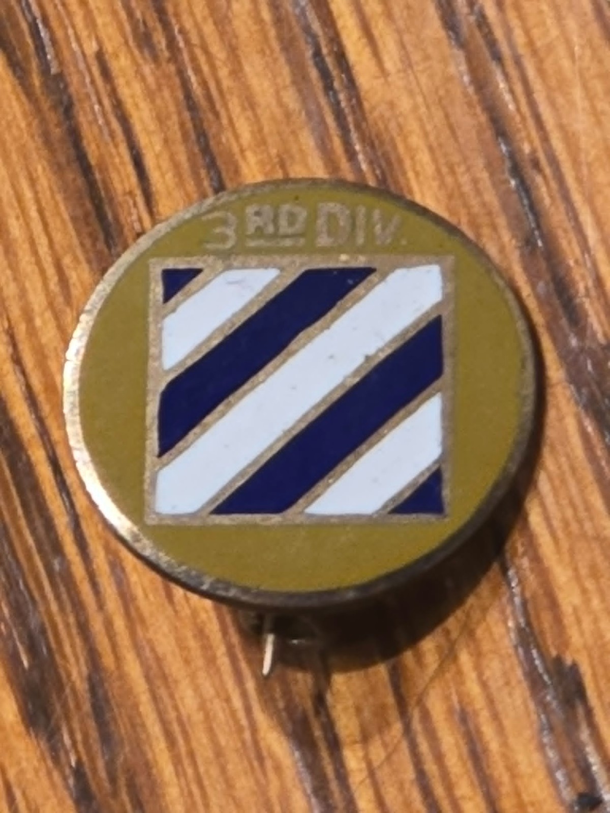 Original WW1 US Army 3rd Division Pin