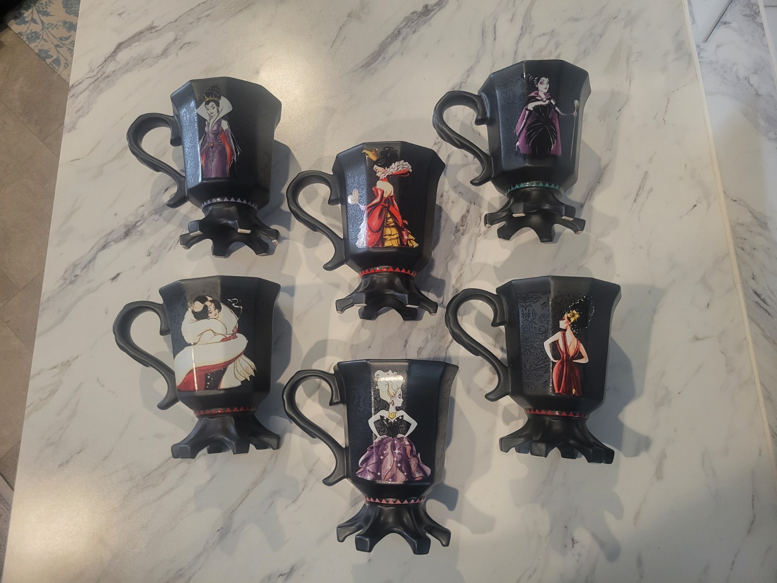 Disney Store Exclusive Villains Designer  Collection  Complete set of 6 Mugs