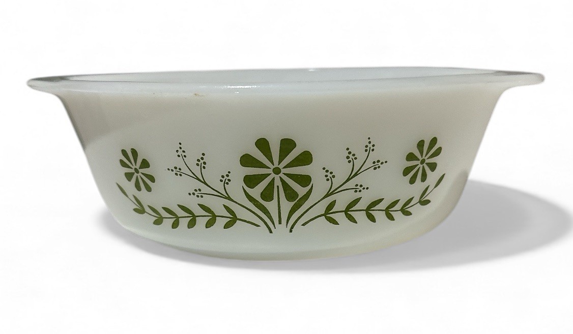 Vintage Glasbake 1.5 QT J2600 Round Green Daisy Milk Glass Casserole Dish