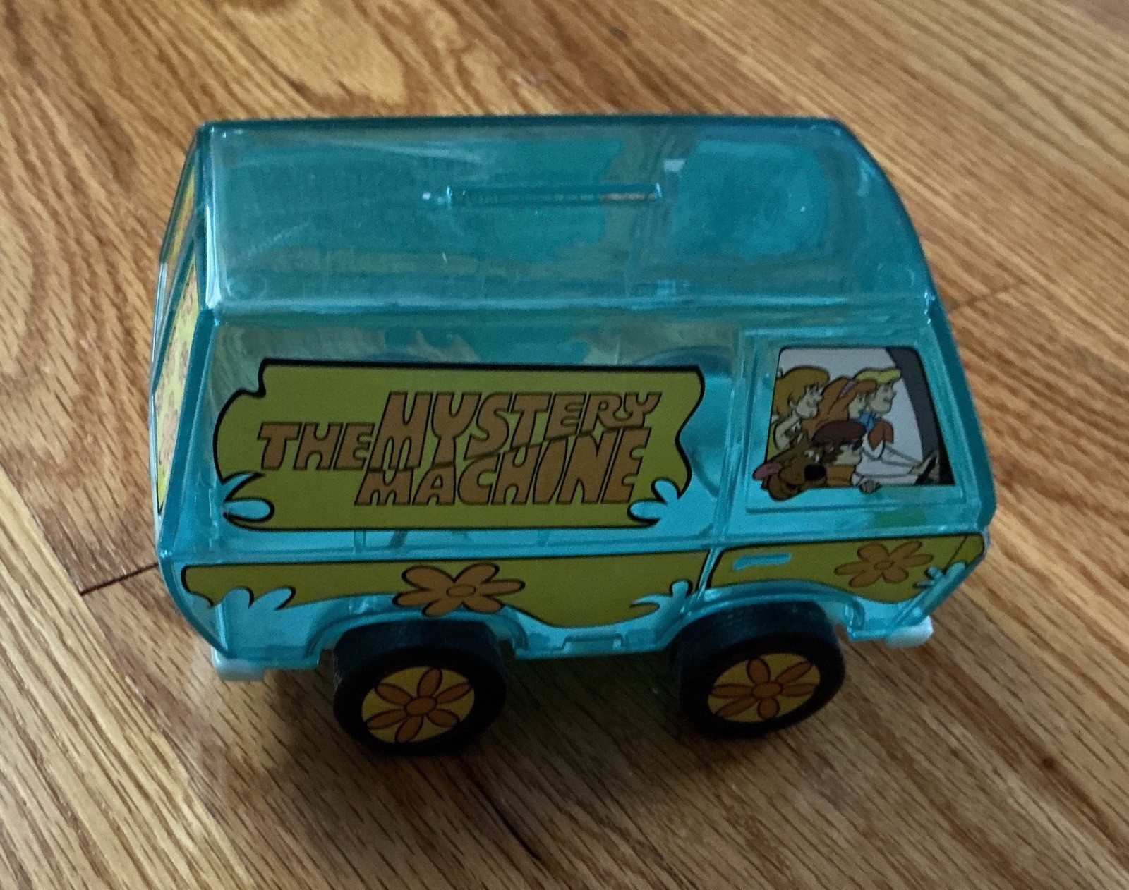 Vintage 2000 Scooby-Doo Mystery Machine  Van Coin Bank 5” x 3.5” x 3”