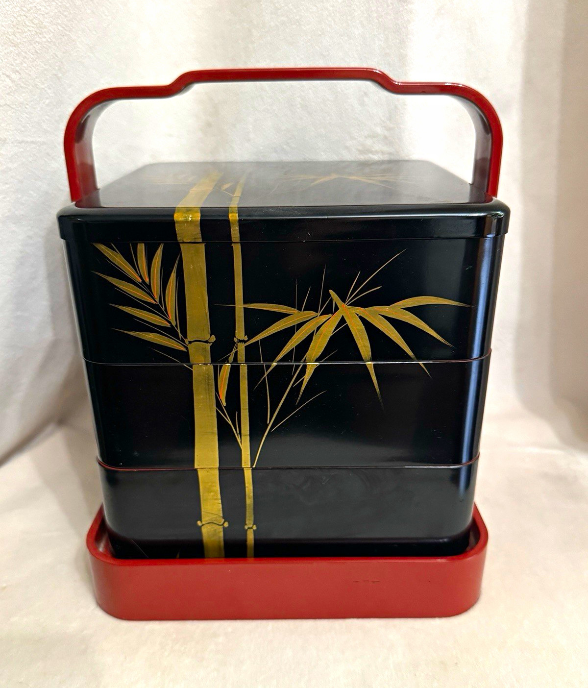 Japanese Lacquered Stacking Bento Box w/ Handle, Gold Bamboo, 3-Tier 8\