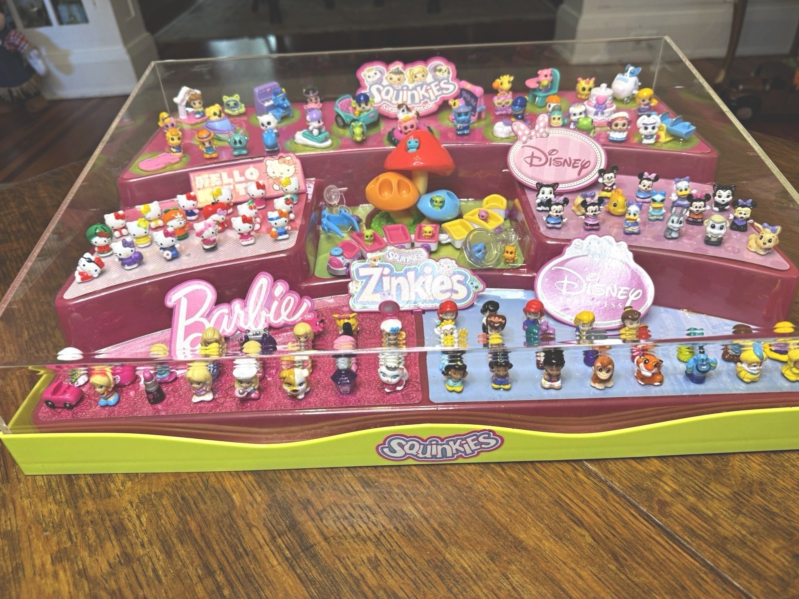 Squinkies 125 + Zinkies Store Display Case 2012 Rare Hello Kitty Barbie Disney