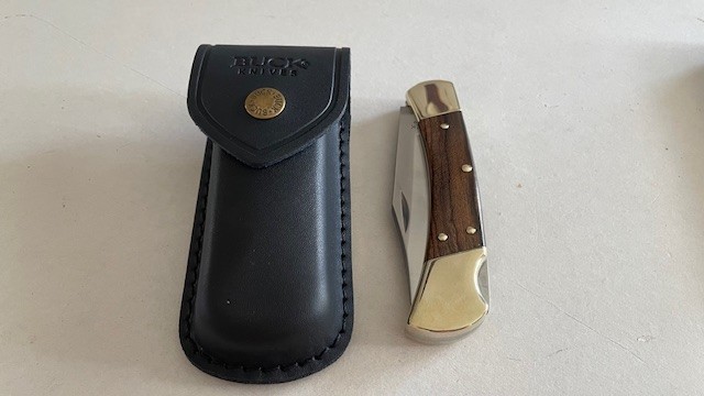 BUCK 110USA Hunting Pocket Knife Lockback Ebony Wood Handle W/Leather Sheath---