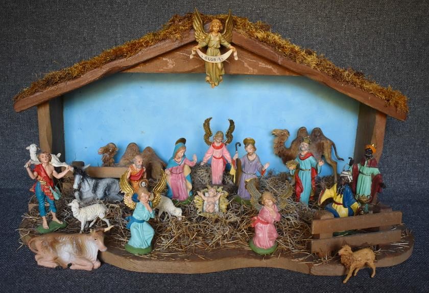 FABULOUS EARLY VINTAGE WORLD TOUR SOUVENIR ITALY 20-PC NATIVITY SET LARGE STABLE