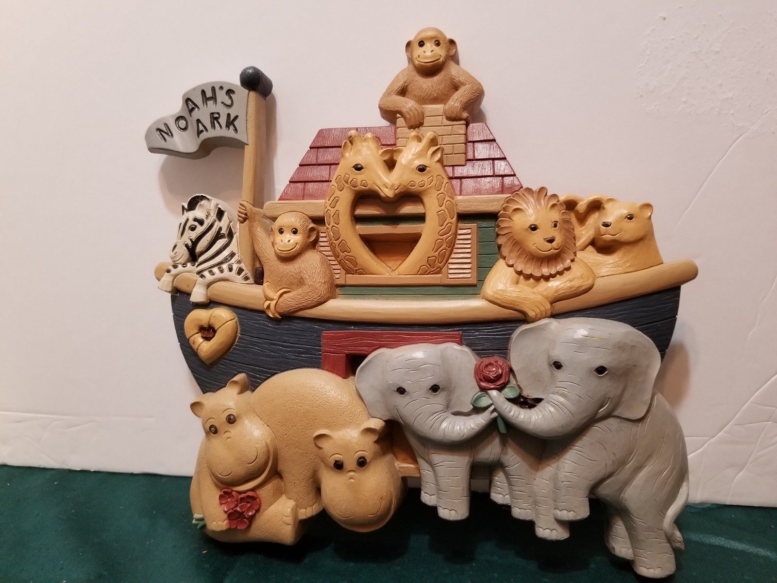 VINTAGE HOMCO HOME INTERIOR NOAH\'S ARK WALL PLAQUE MONKEYS ELEPHANTS ETC