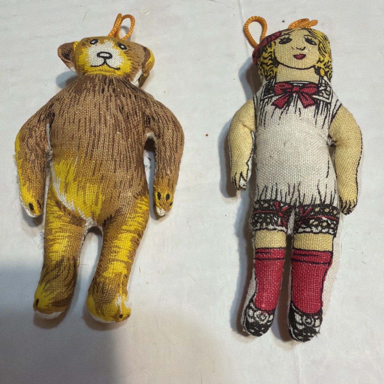 Vintage 1970’s Shackman Goldilocks & Bear Cloth Ornament Lot  1970’s Ship 5.00