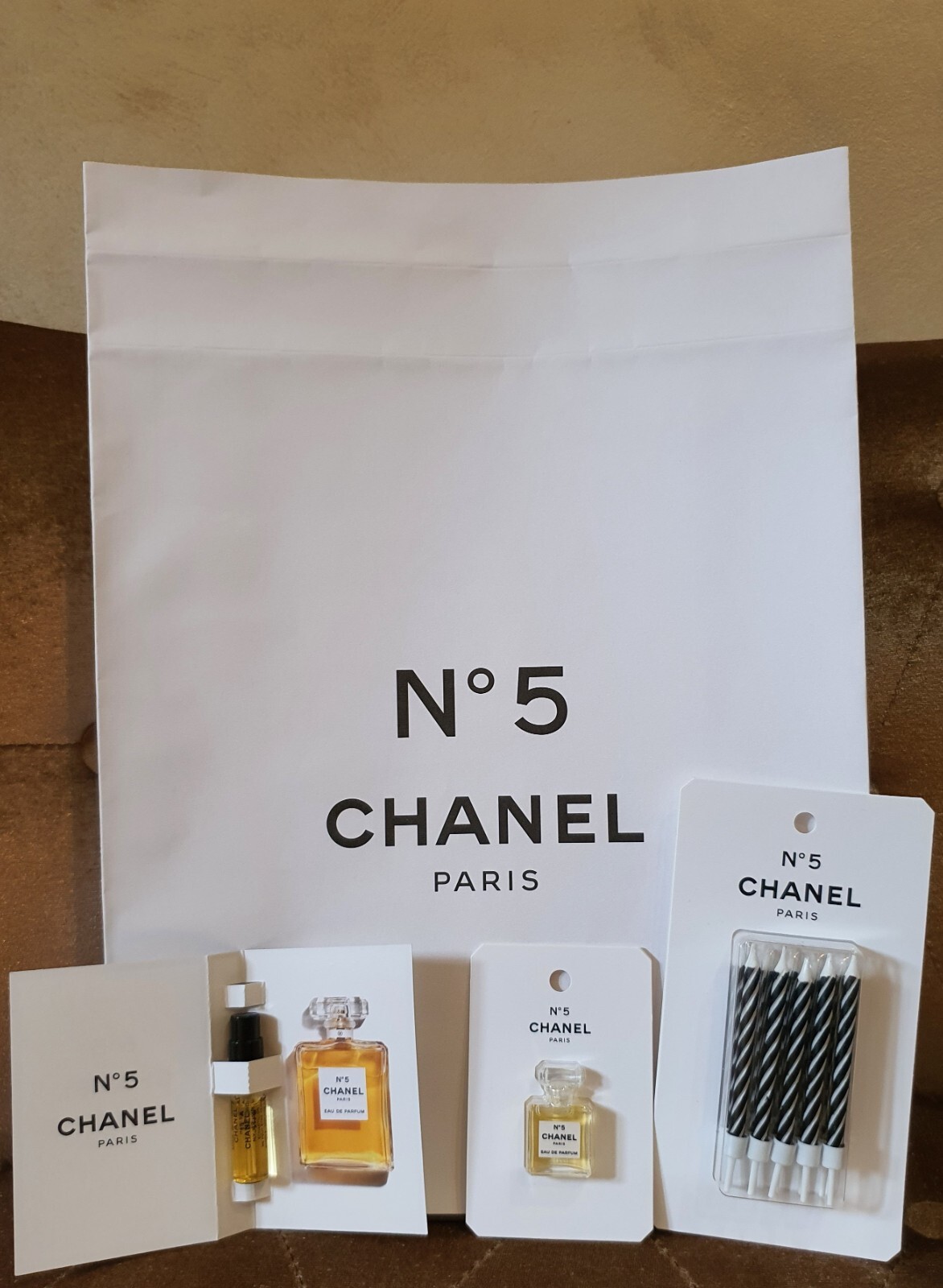 CHANEL N°5 Candles/Candles Factory Collection - Limited Edition