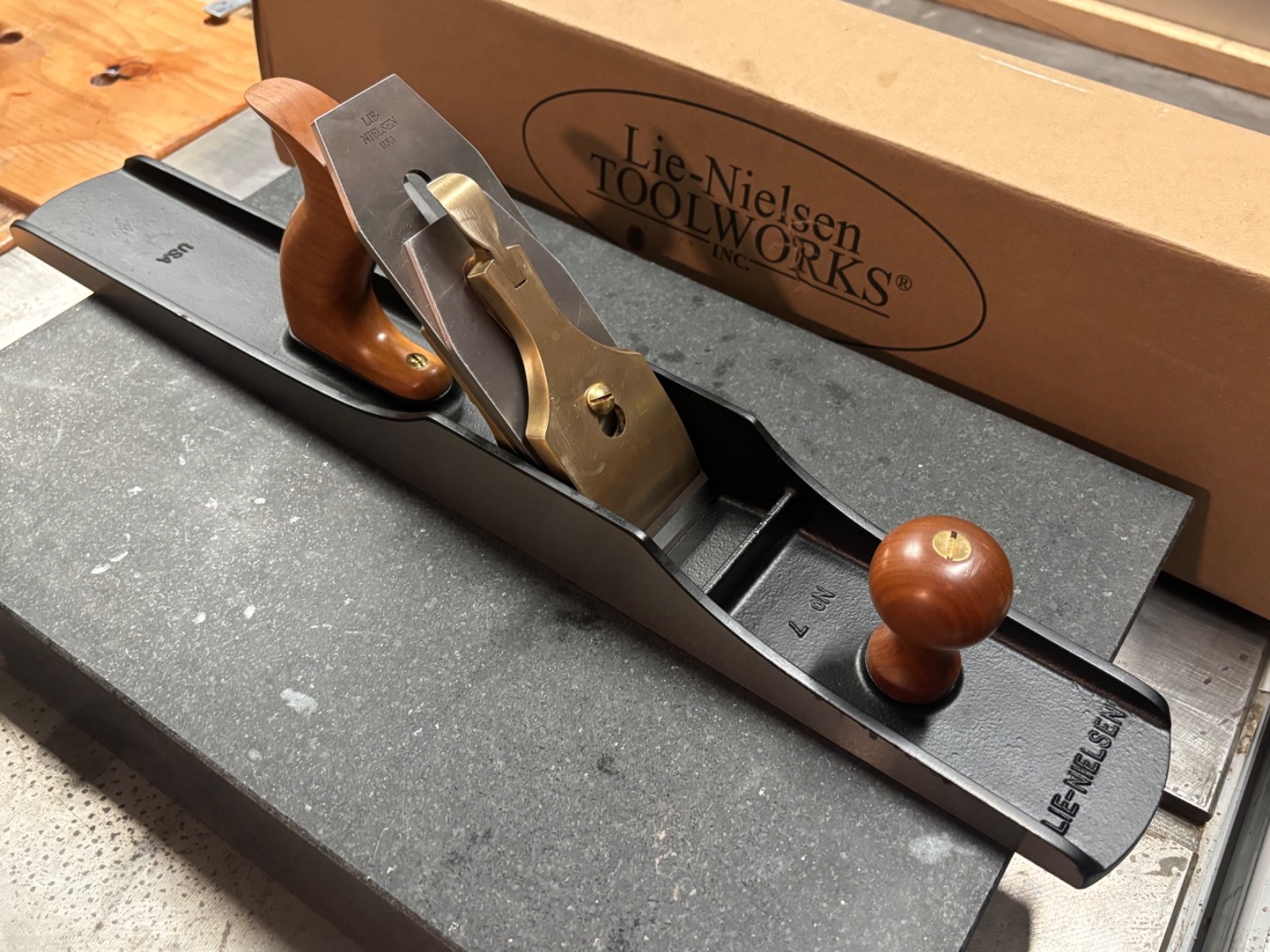 lie nielsen no 7 plane, new unused with box,  factory edge