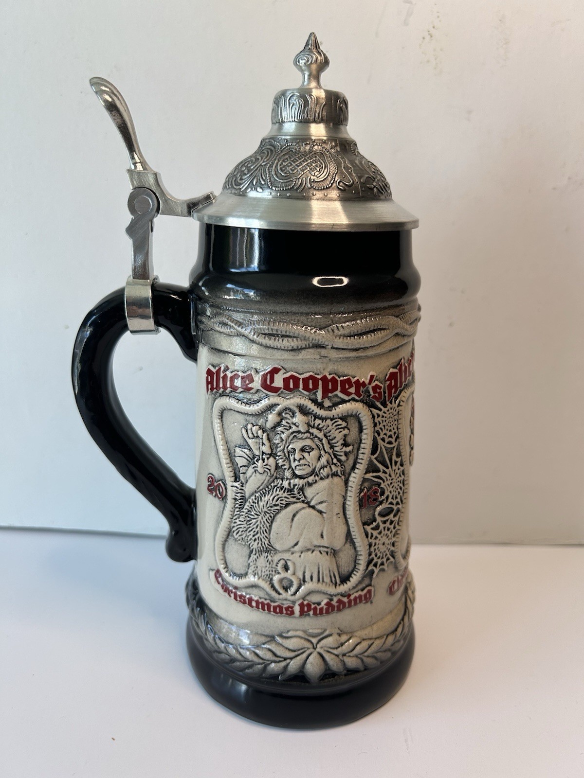 Alice Cooper Christmas Pudding 2018 Limited Edition Commemorative Stein #63/250