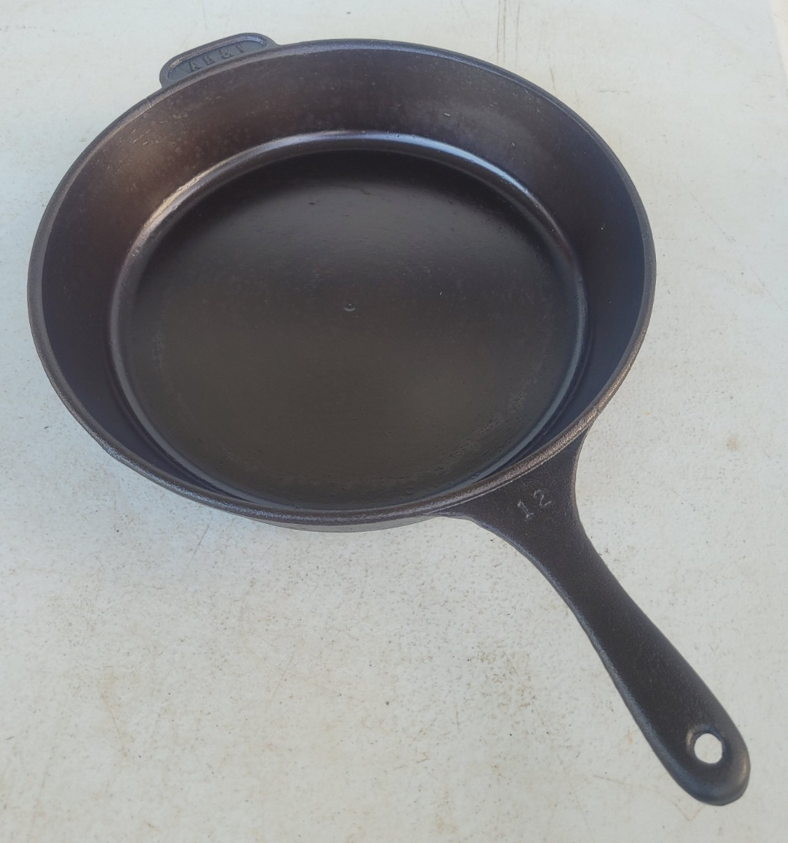 Vintage AB&I No 12 Cast Iron Skillet 12