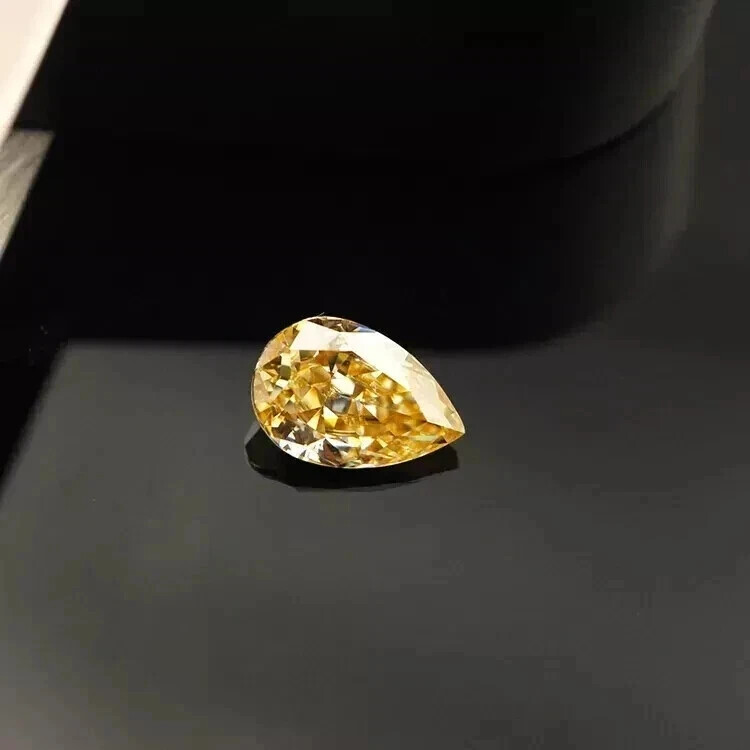 5 Ct Certified Natural Pear Cut Yellow Diamond D Grade VVS1 + 1 Free Gift