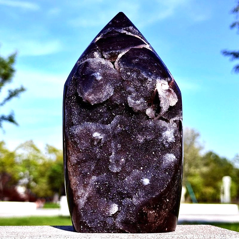 4.63LB Natural sphalerite crystal cave quartz crystal Mineral specimens