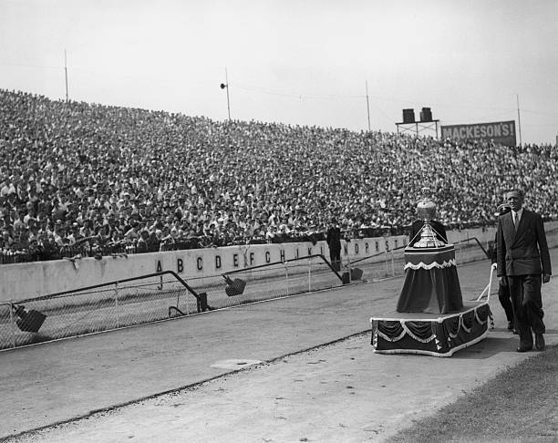 Chelsea Football Club Display Football League Championship Cup Fans S 1955 PHOTO
