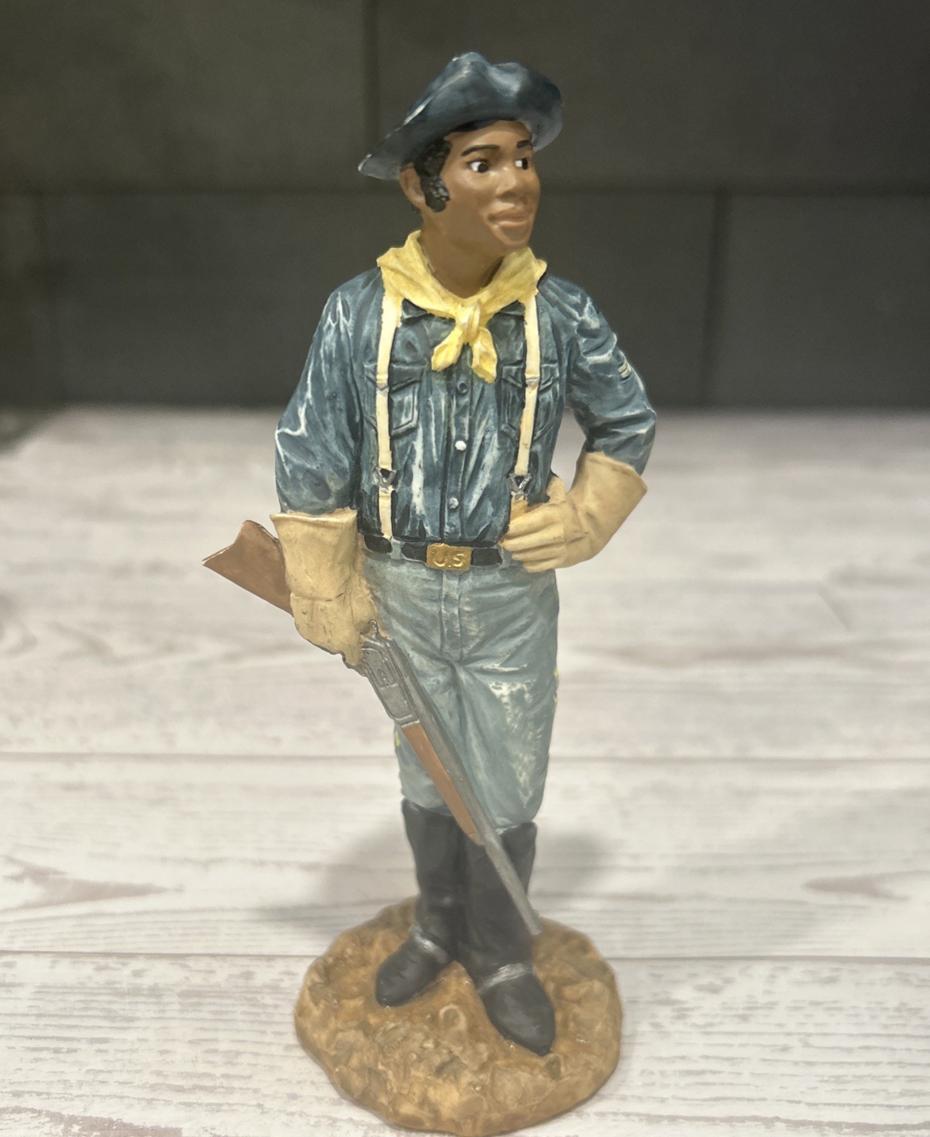 Vintage 1995 Vantage Point Buffalo Soldier Figurine 5.5\