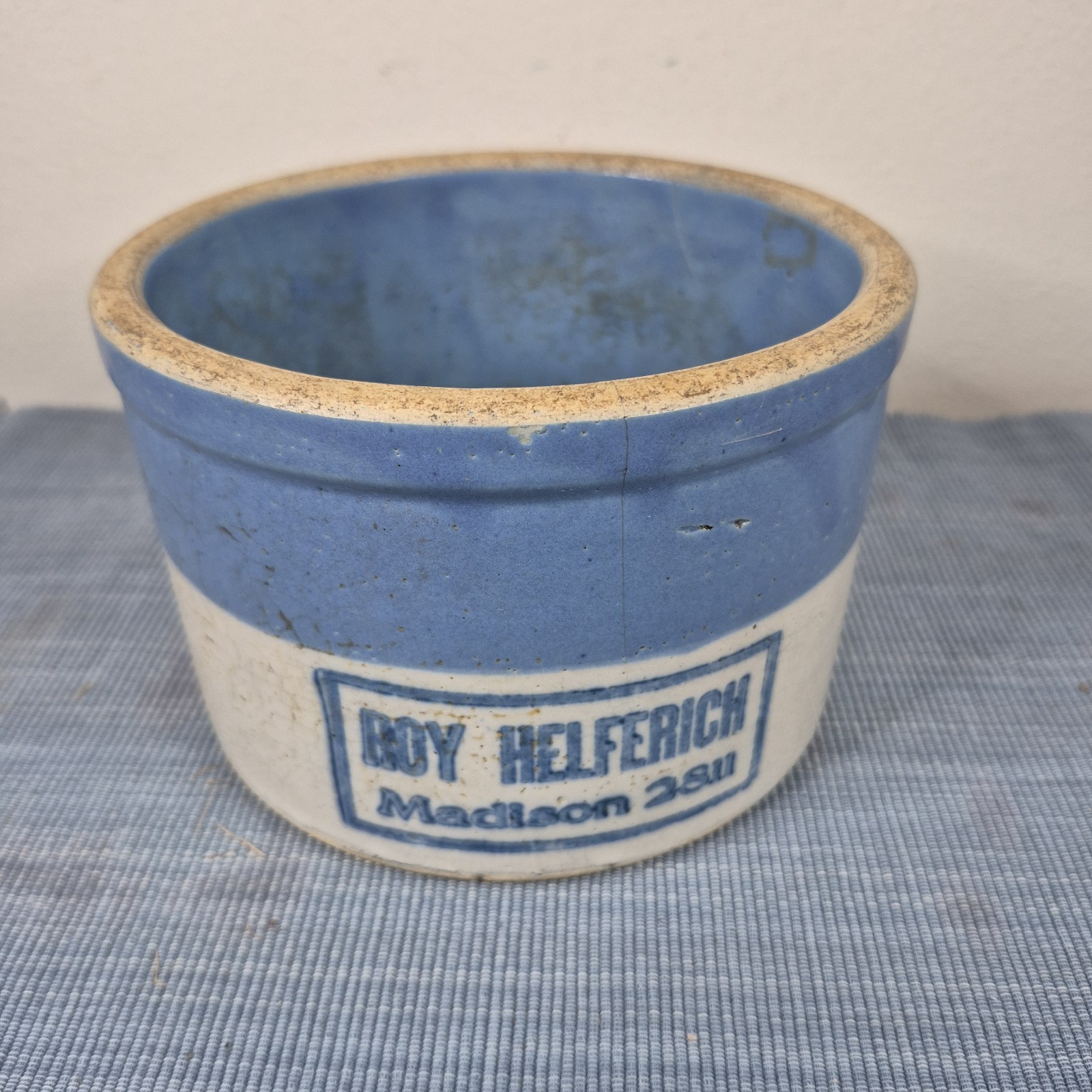 Vintage Roy Helfrich Madison 250 Blue White Stoneware Advertising Crock Bowl
