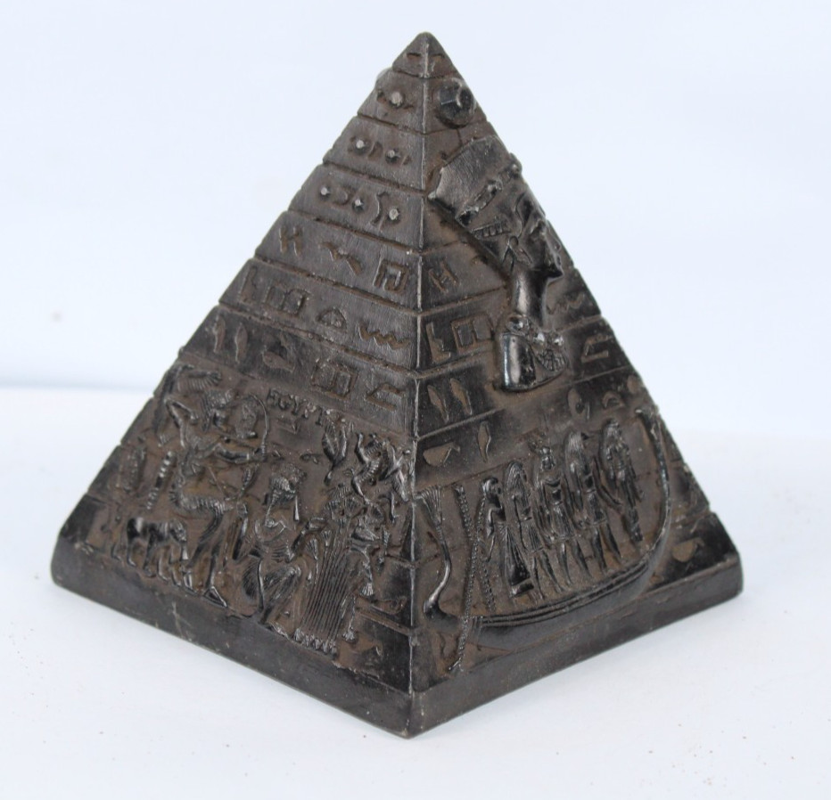 Unique Ancient Egyptian Pharaonic For Pyramid Statue With Pharaoh Characters