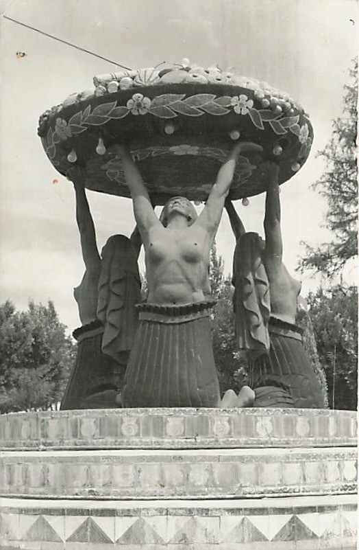 Postcard Mexico: RPPC Fountain Sculpture, Mexico City, Posted 1955