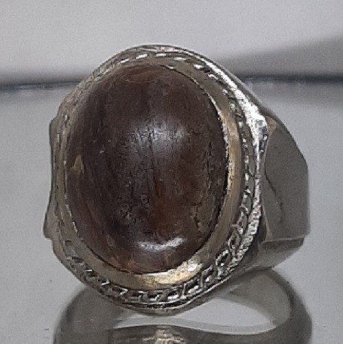 Very unique tarikan alam stone mistic sacred energy as seen on picture