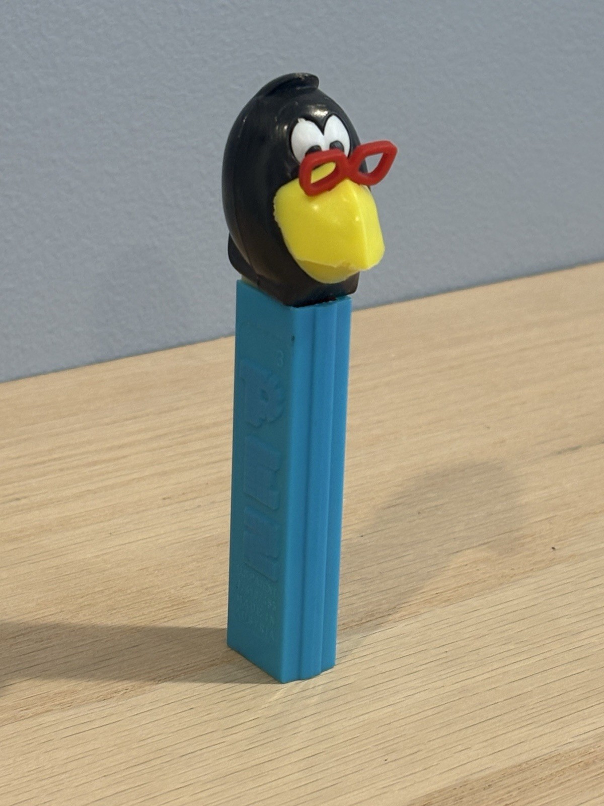 Vintage PEZ Dispenser – RAVEN - Glasses - No Feet - Made in Austria
