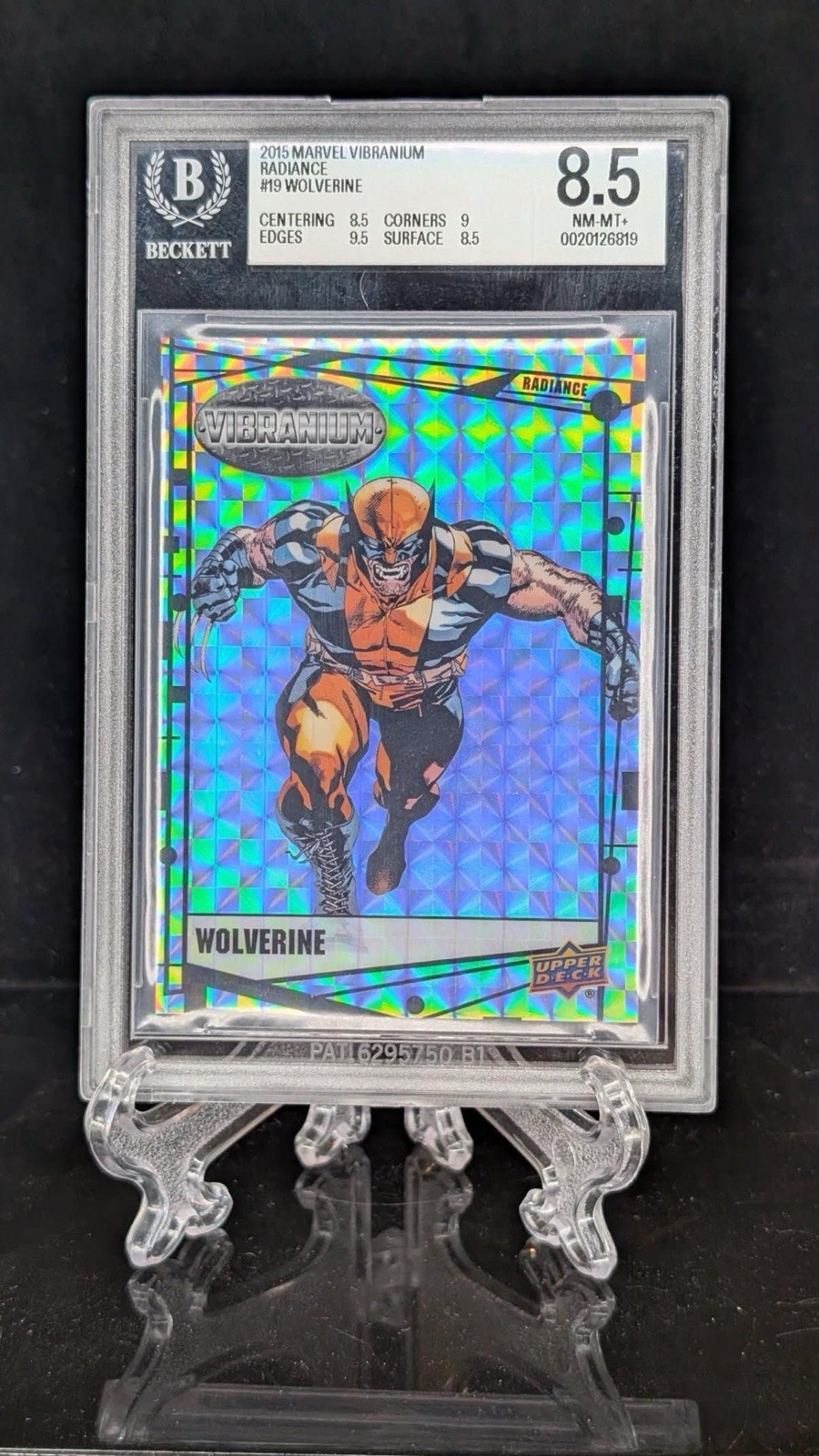 Wolverine - 2015 Upper Deck Marvel Vibranium #19 Radiance Vibranium /50