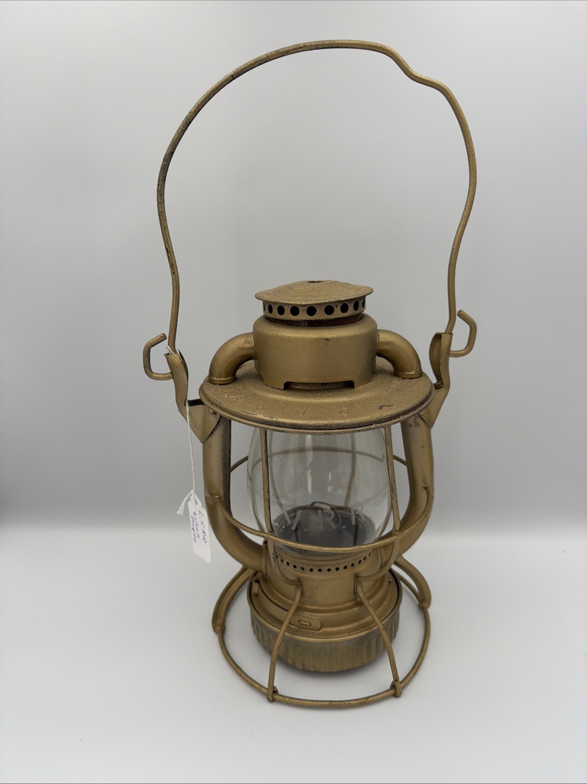 Antique Adlake Reliable L.V.R.R. Lehigh Valley Railroad Lantern Marked Globe