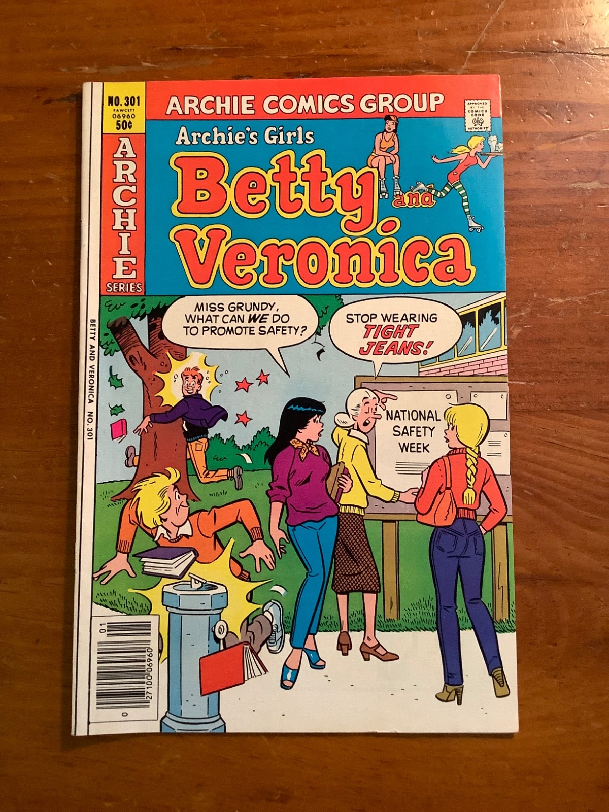 Lot of 3 / Archie’s Girls Betty and Veronica Bronze Age - Vintage Fashion Cover