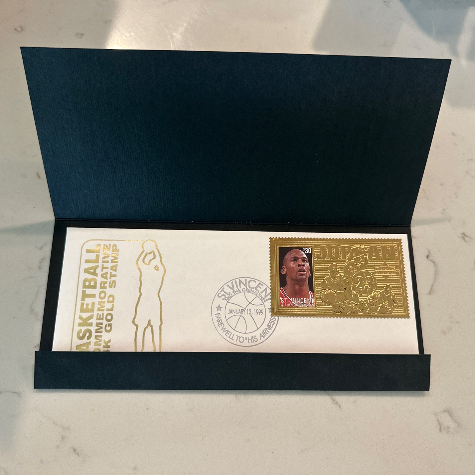 Upper Deck 1996 Michael Jordan 23k GOLD $30 STAMP Championship St Vincent