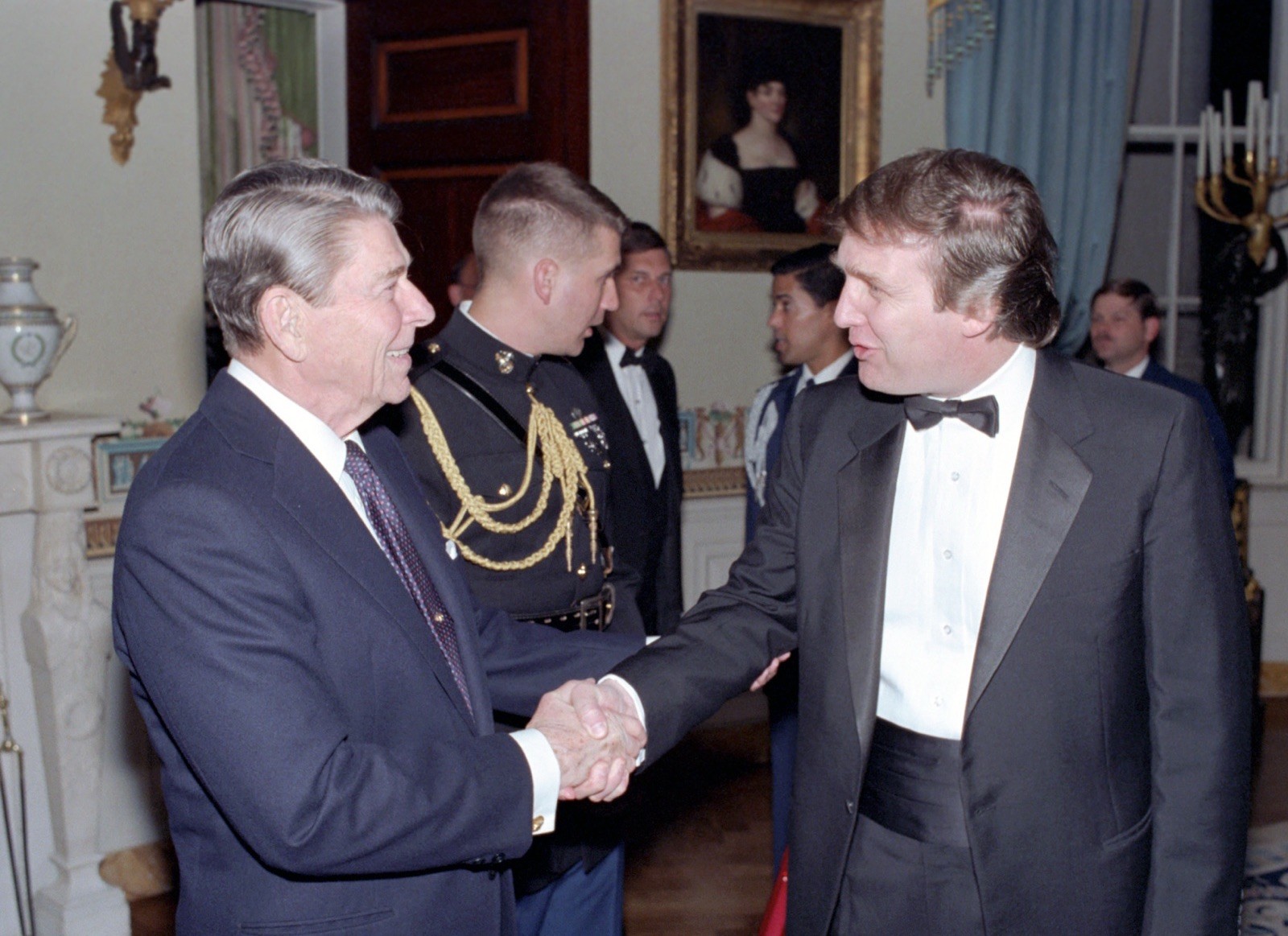 1987 Ronald Reagan Donald Trump Friends of Art Preservation Embassies 8x10 Photo