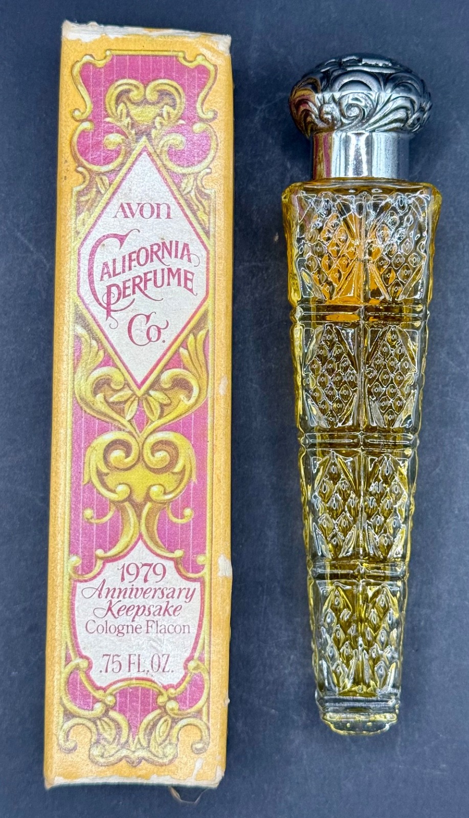 Vintage 1979 Avon California Perfume Co Trailing Arbutus Cologne Bottle w/ Box