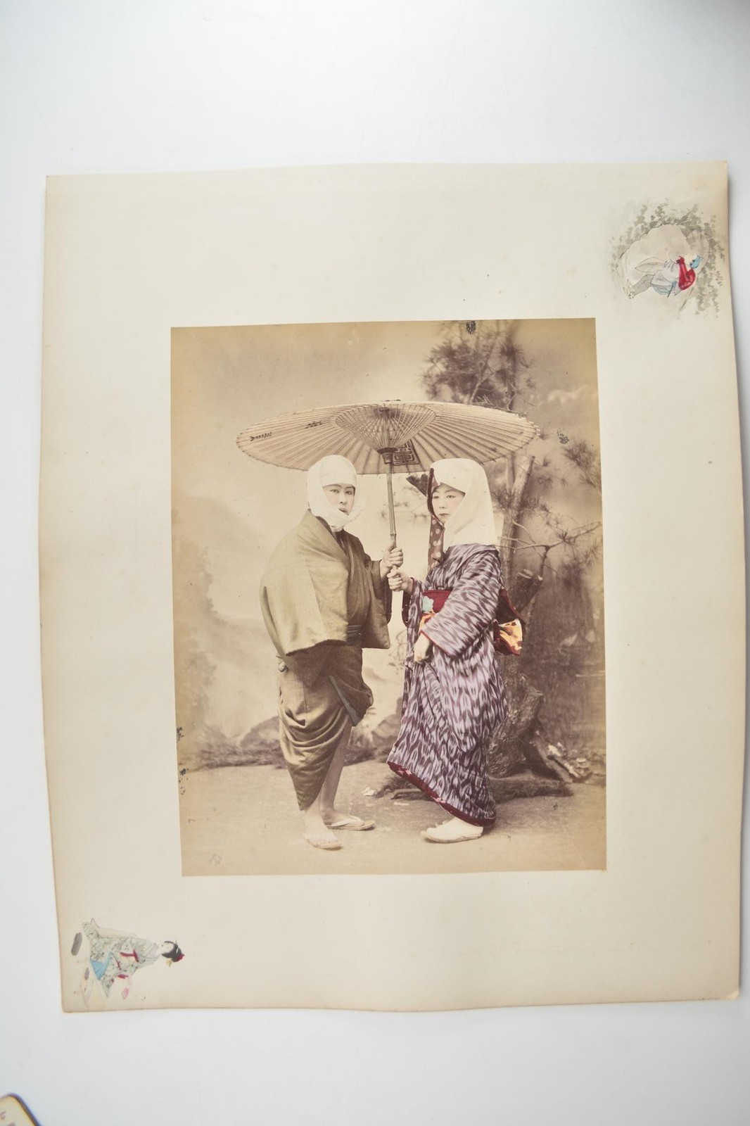 Japanese Couple Traditional Dress Parasol Kusakabe Kimbei c1890s VTG Photo