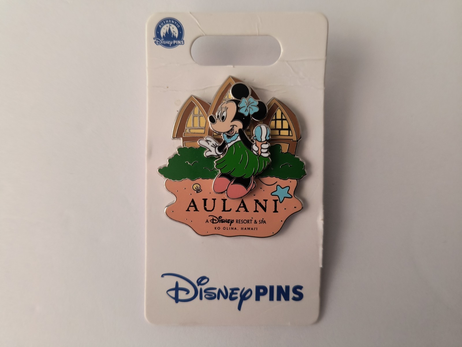 New Authentic Disney Aulani Exclusive Pin On Pin Minnie Mouse Beach Shave Ice