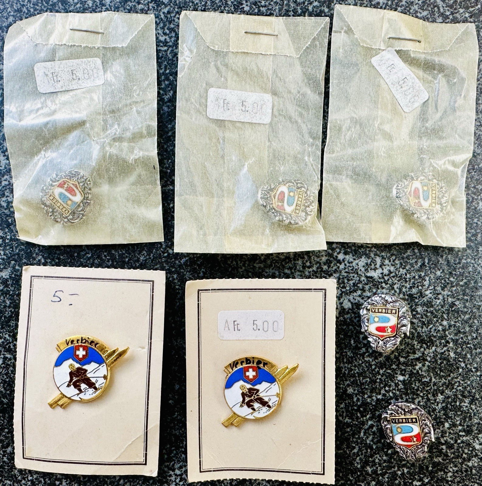 Lot SKI Pin VERBIER Skiing PINBACK Canton Of Valais SWITZERLAND Swiss Mont Fort