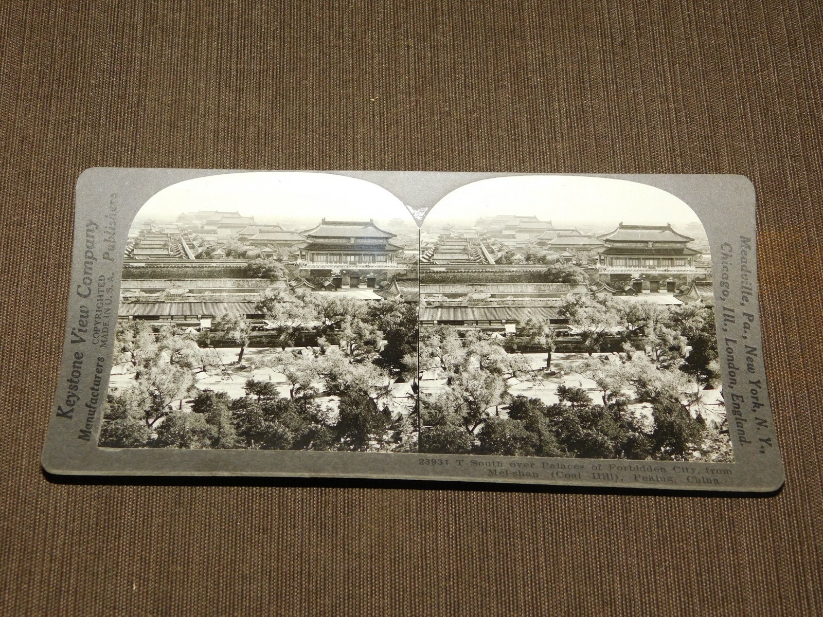 VINTAGE STEREOVIEW STEREOSCOPE CARD MEI-SHAN PEKING CHINA PALACES FORBIDDEN CITY
