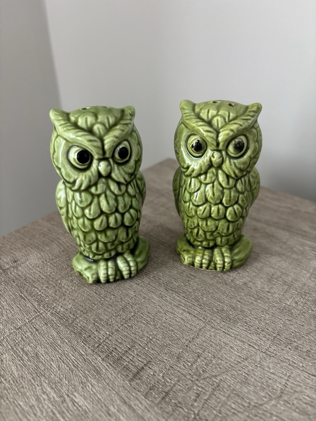 Vintage Japan Green Owl Salt & Pepper Shakers 3.5” Ceramic Avocado MCM