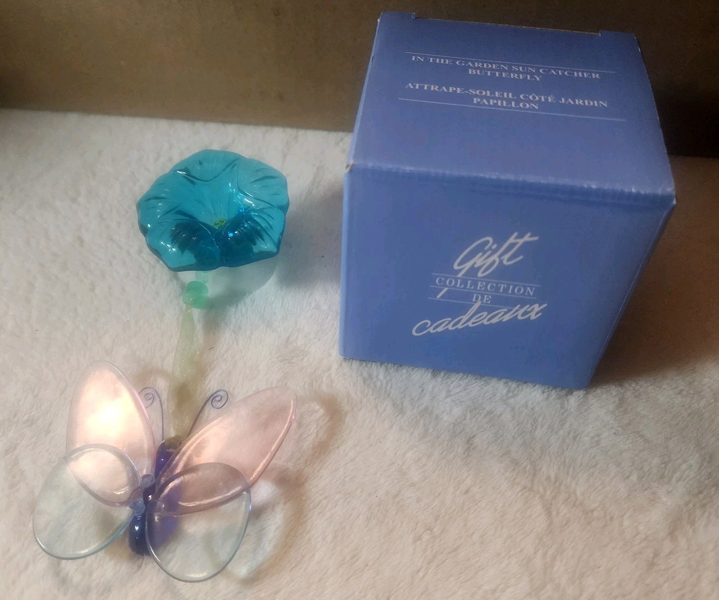 Vintage Avon Gift Collection De Cadeaux Sun Catcher In The Garden Butterfly 2004
