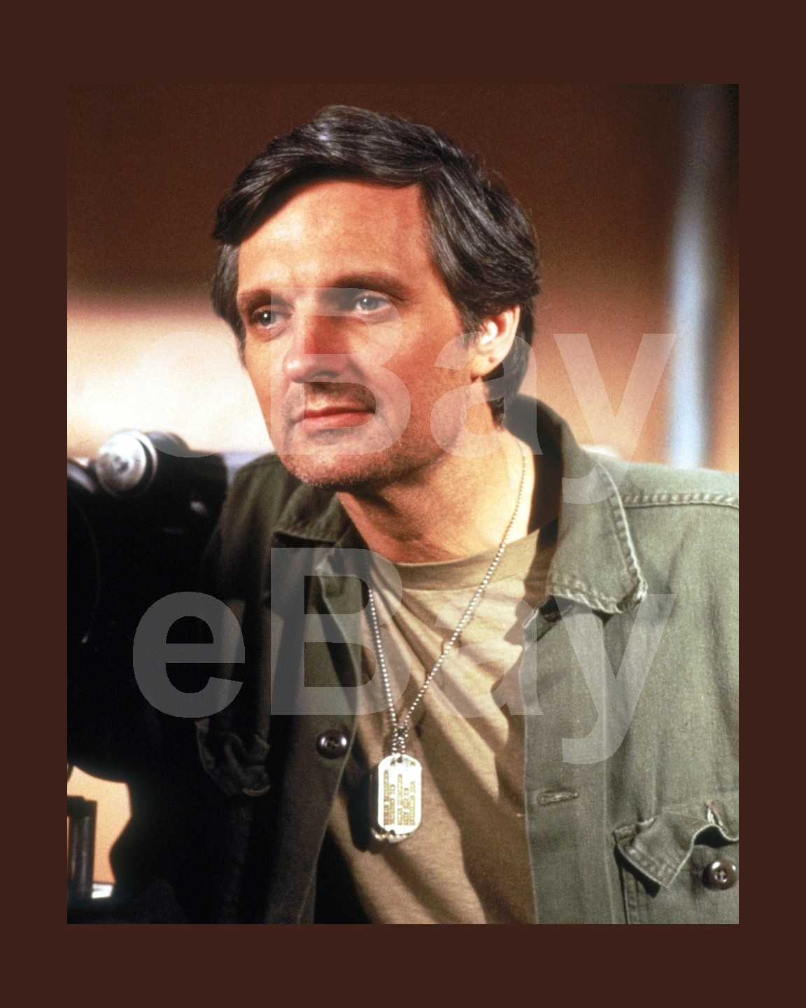 MASH (TV) Alan Alda  \