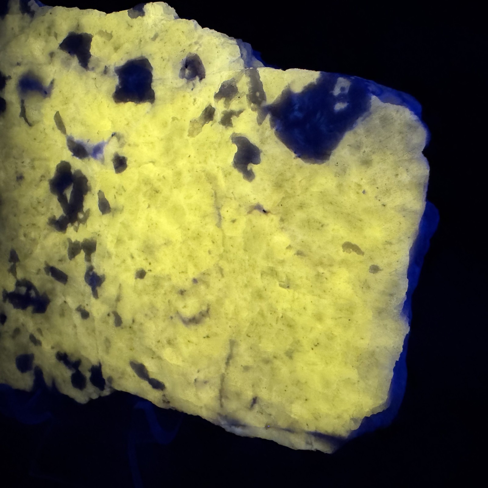 Nice Large Solid Wernerite Specimen: Argenteuil RCM, Laurentides, Québec, Canada
