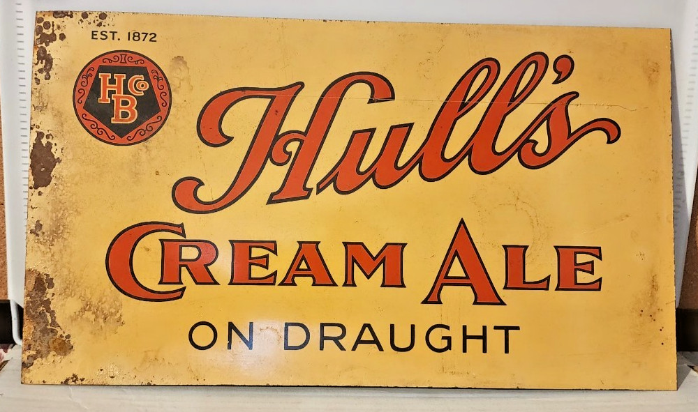 RARE VINTAGE HULL'S CREAM ALE ON DRAUGH TIN SIGN