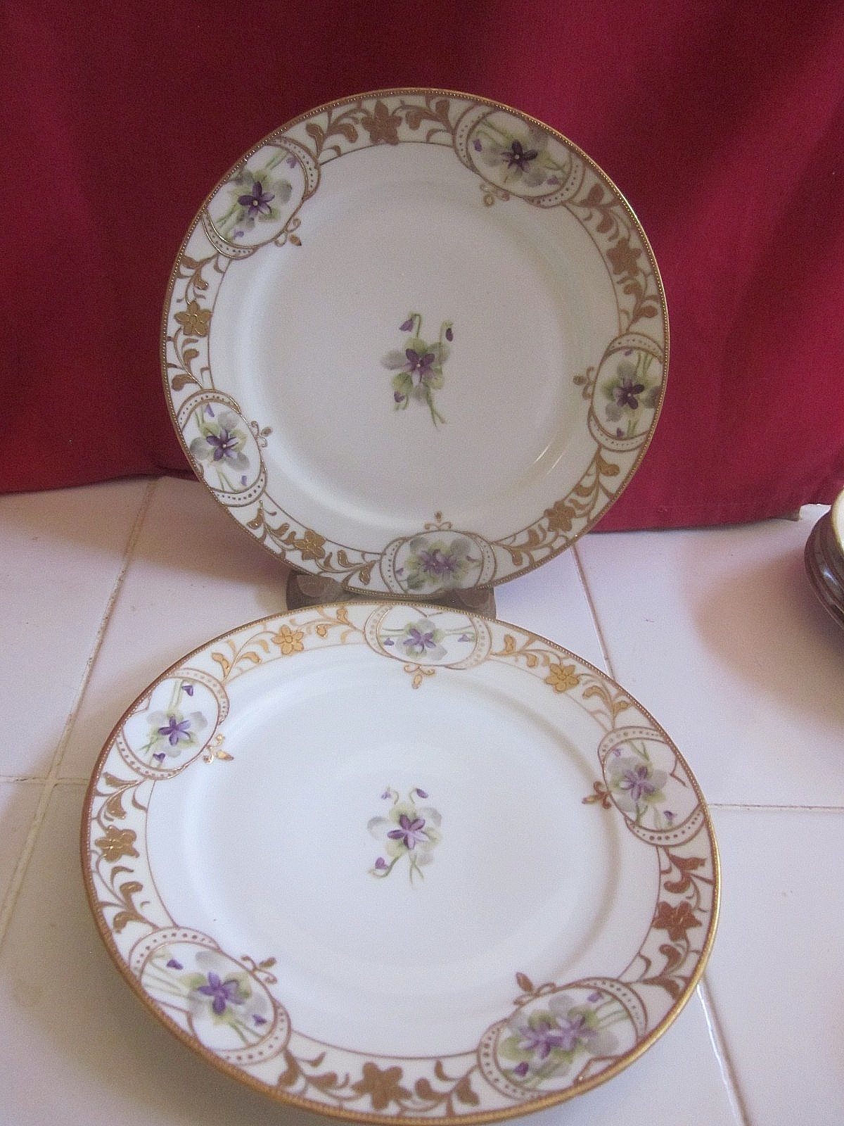 Vintage pair hand painted Nippon 71/2