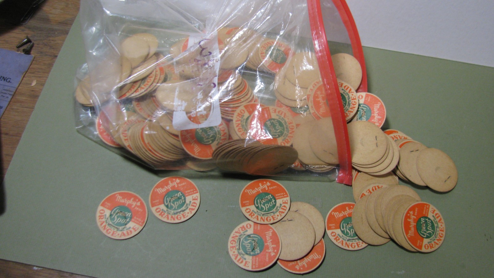 Vintage Murphy Green Spot Orange Ade Caps Lot - 150+